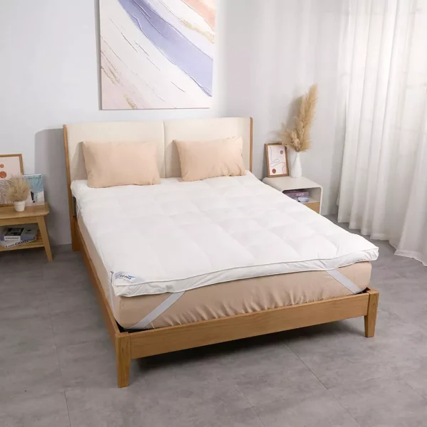 Topper lông vũ nhân tạo Doona Microfiber