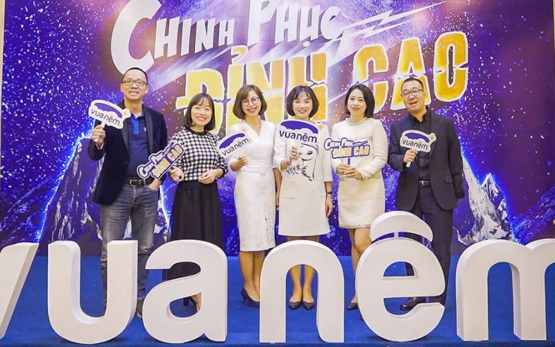 Review công ty Vua Nệm: Môi trường làm việc có thực sự tốt? 4 Review công ty Vua Nệm - Vua Nệm là một nơi làm việc đáng mơ ước