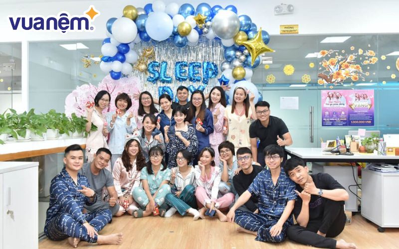 Review công ty Vua Nệm: Môi trường làm việc có thực sự tốt? 6 Review công ty Vua Nệm về chính sách lương thưởng